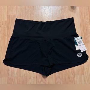 NWT Roxy shorts